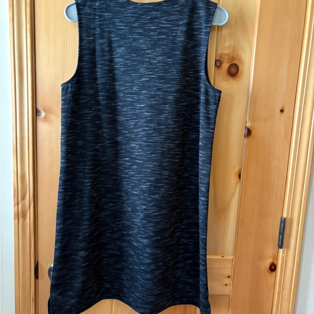 Gap Dress Women M Black Gray Sheath Knee Sleeveless Classic Modest Academia - Picture 2 of 3
